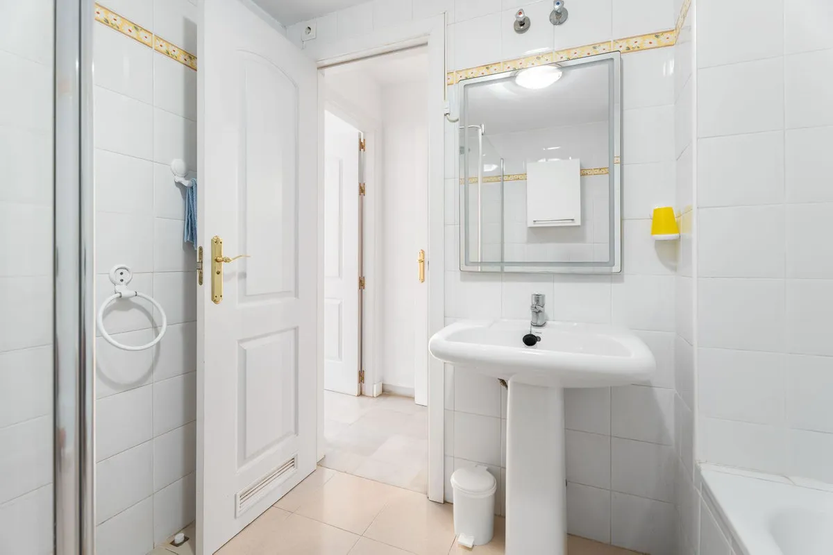 3d837ae3-5e80-4440-b369-1d6be2f09121