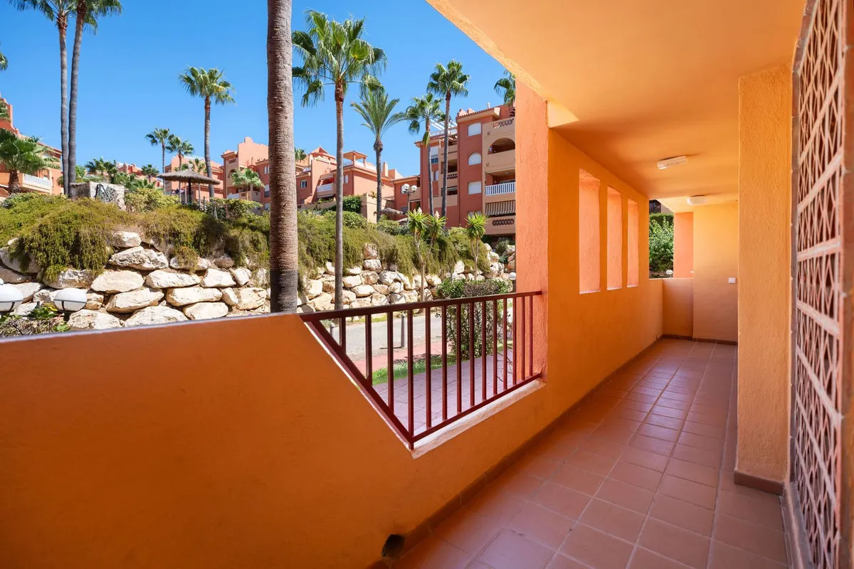 72f3c479-ff1d-4b7c-8aff-dfc24564d1ef