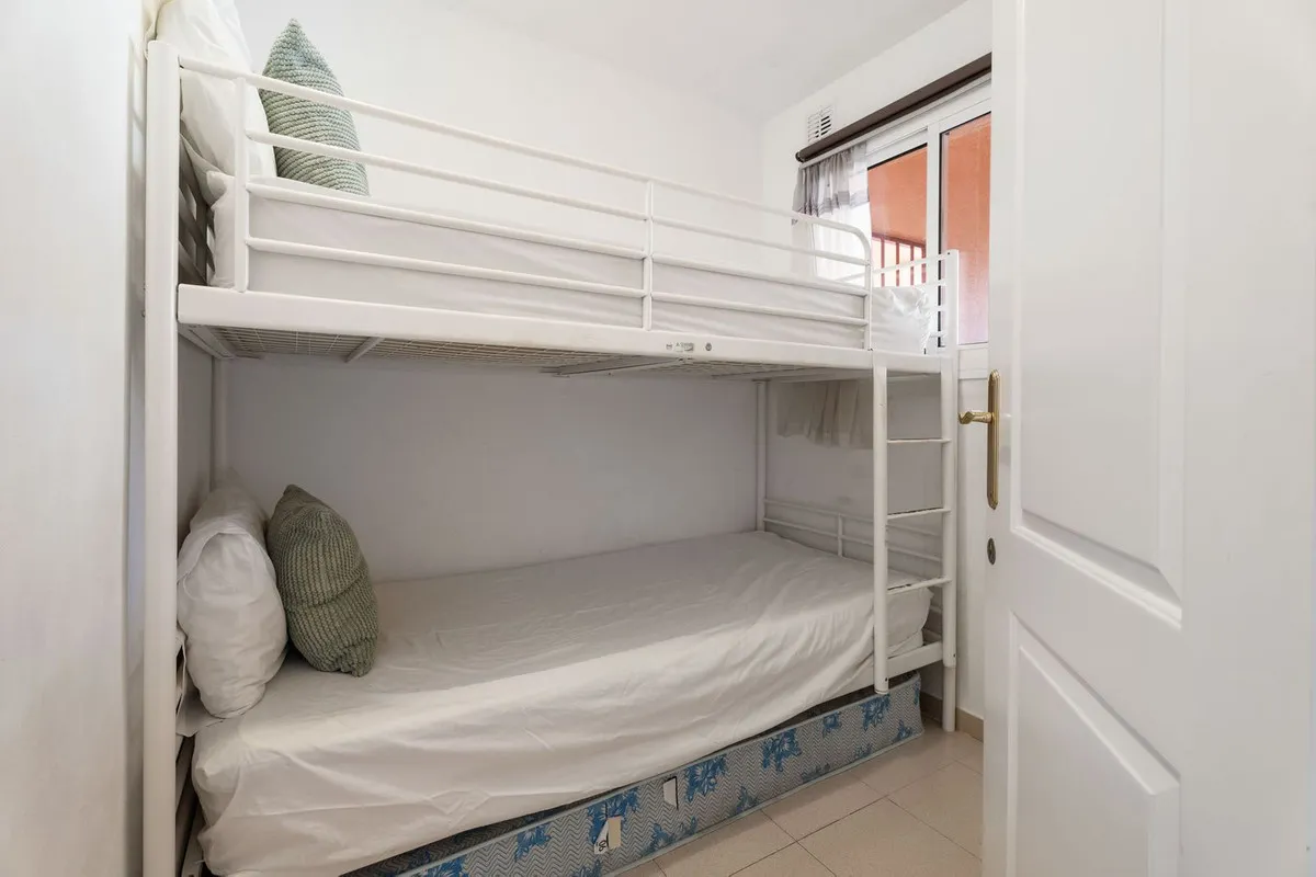 e509d7ce-1406-401d-92df-cee0380a619a