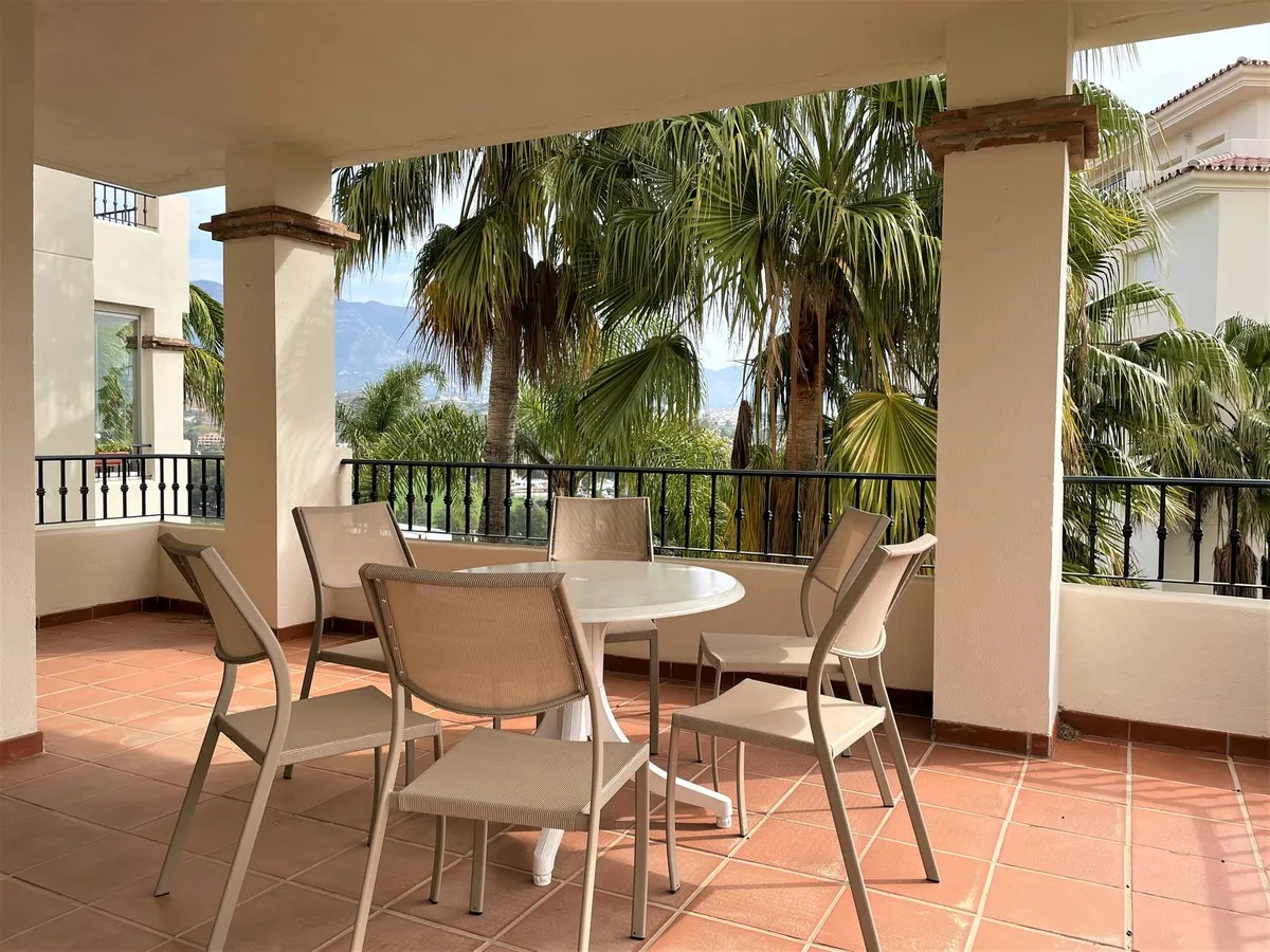 05f35f6a-f22a-4fd9-b74c-ec9c489ddd4e