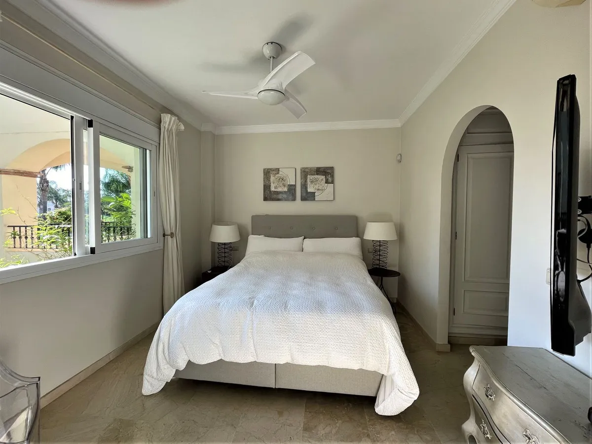 69033cb8-1679-4976-976f-b4bceb1c203d