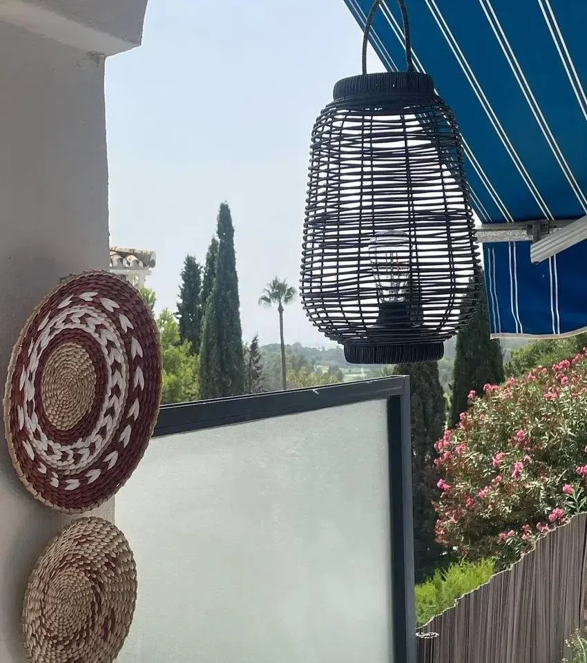 f182e1ed-9c81-420e-9f93-f4bf04e4af28