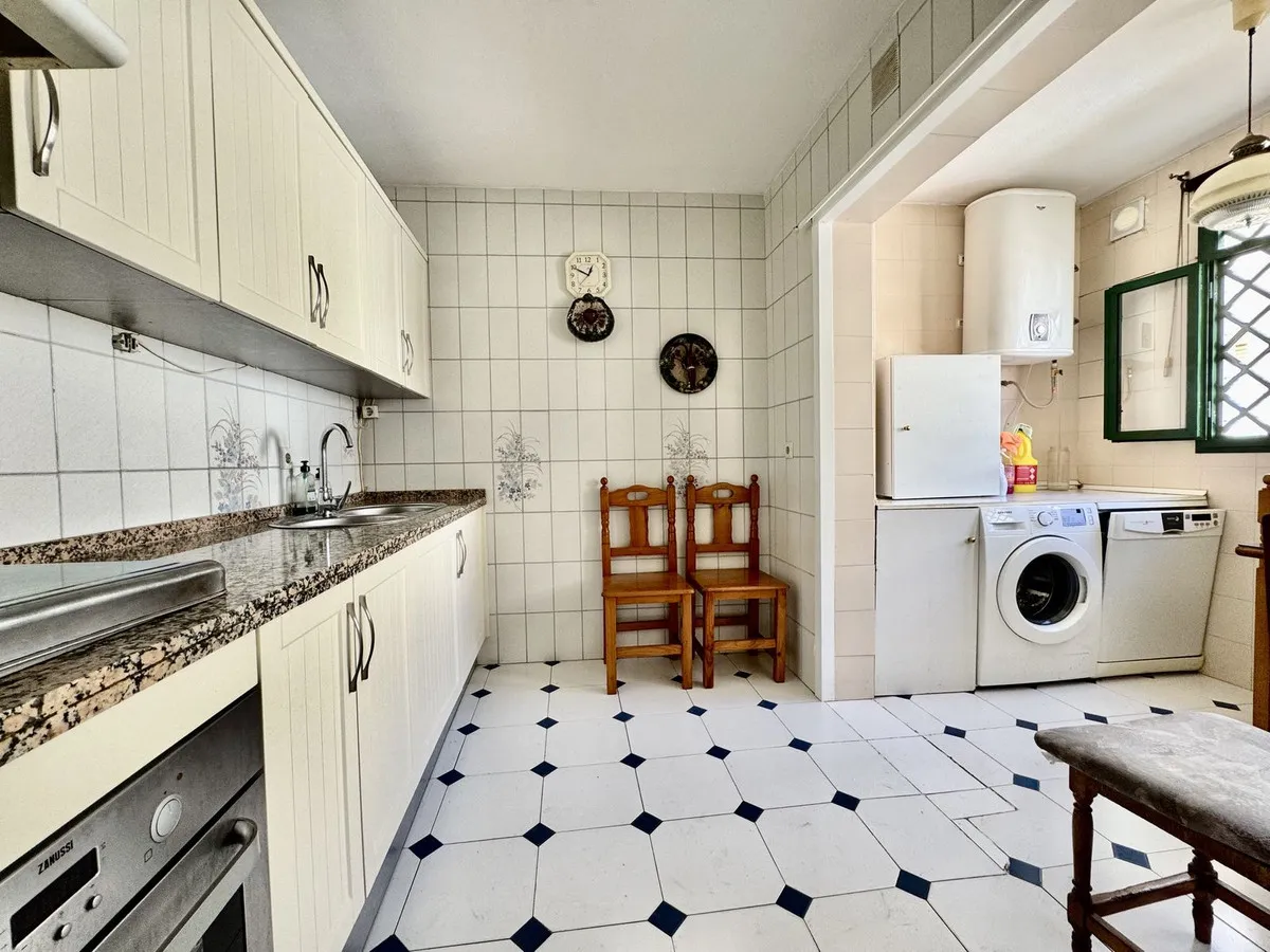 ec2738f2-9174-4966-80cd-554856ec4a66