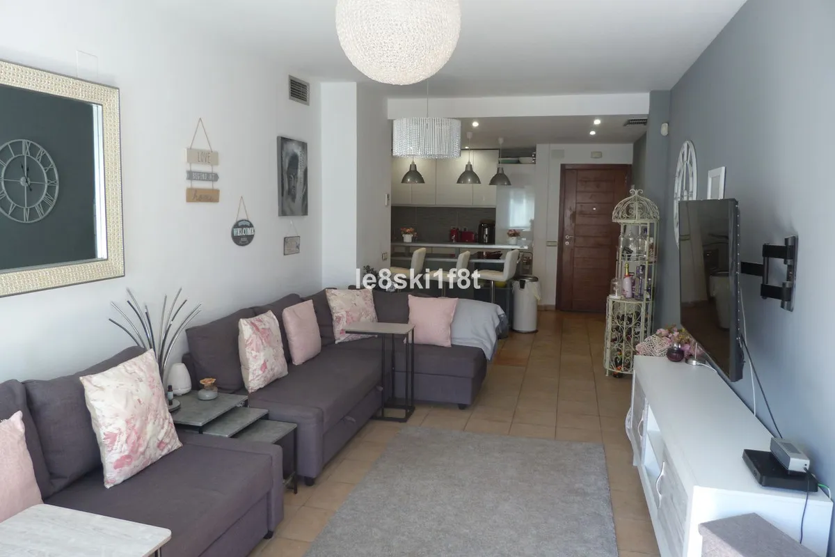 385b27bf-b6f1-4439-b587-10d5d866e617