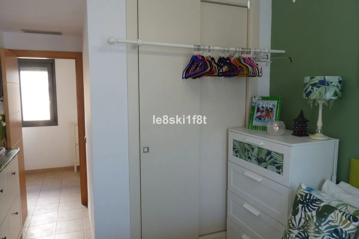 e1eb5995-ad9a-4d39-8003-bf633e8a62ec