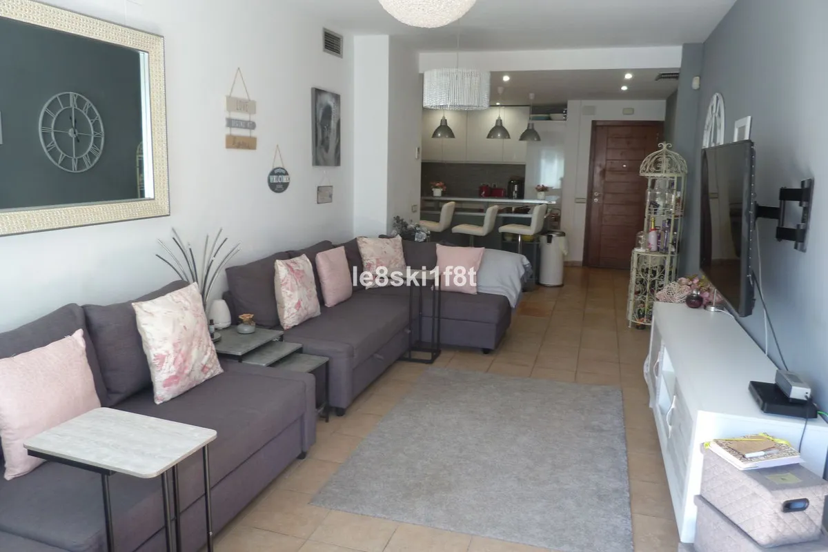 ee6a66af-d9a4-4527-b701-73c737bf0dac