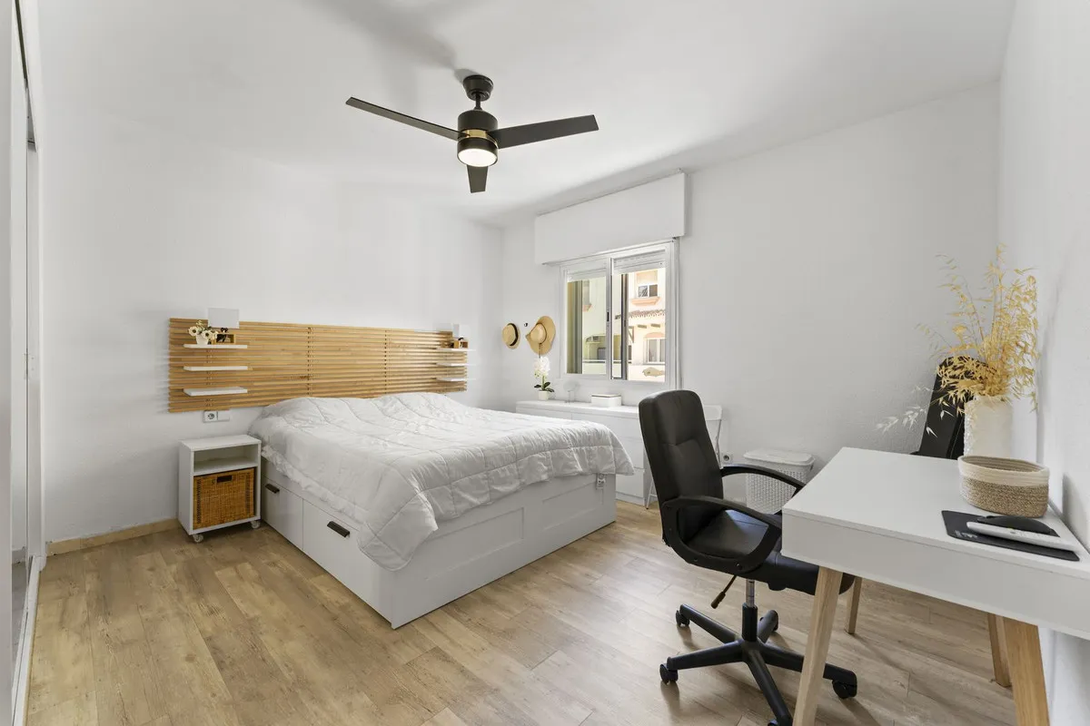 b298f6c6-8dcb-42ba-a838-165dd75cfd1f