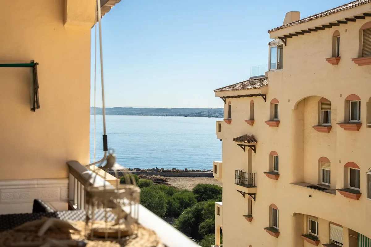 c453e4a5-9239-47ea-bd3b-b6b9465ed708