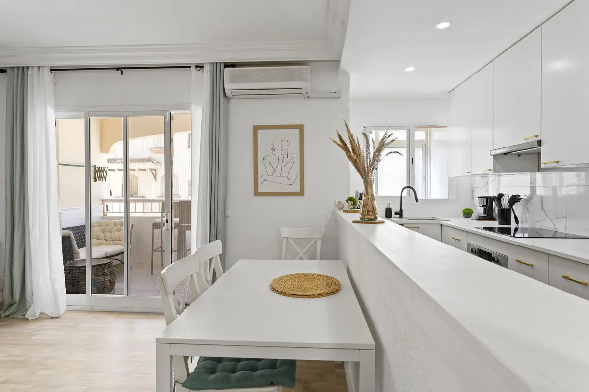 d43a1ad3-d81c-4600-b388-44eb37a79162