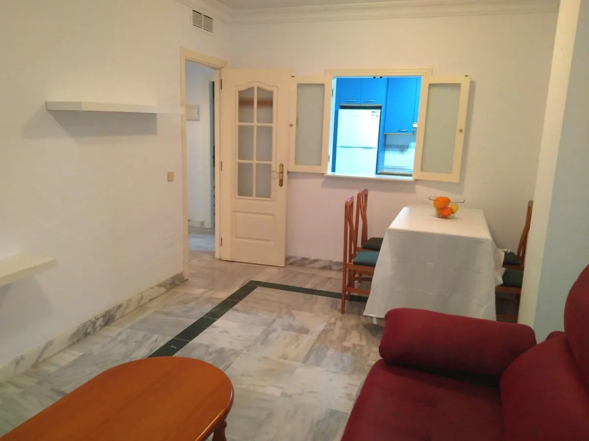 e8f52f44-0b9e-419a-987f-a1b17d7252b2