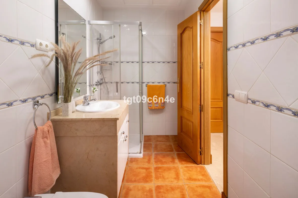 c571ebaf-aa49-478a-a0bc-5bcaac8616ef