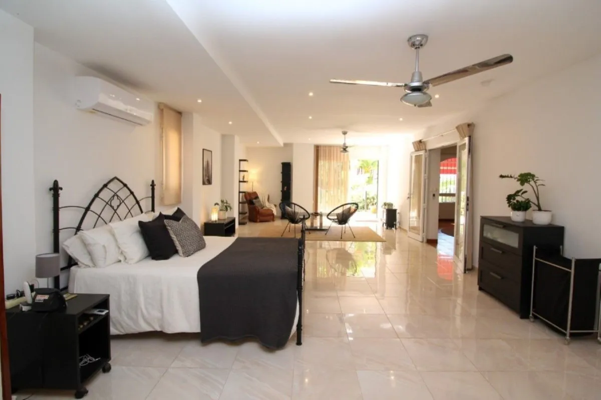 493332eb-ddca-47e1-97c9-3e63f5252324