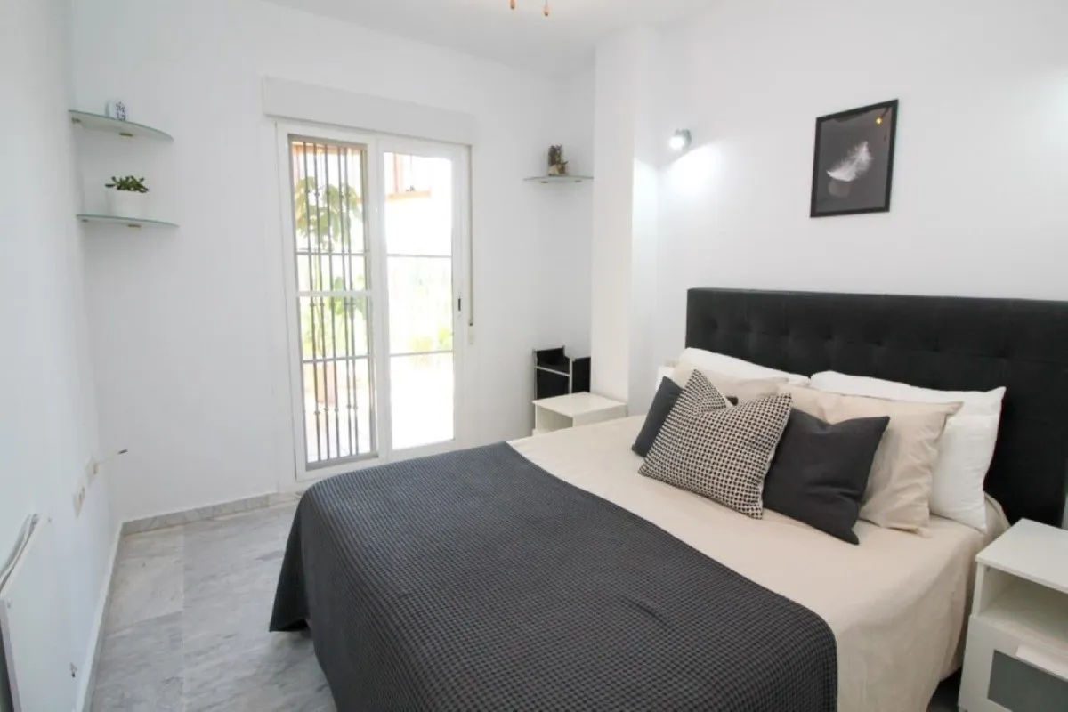 4d000d19-e1a0-4123-821c-90847e39ff0d