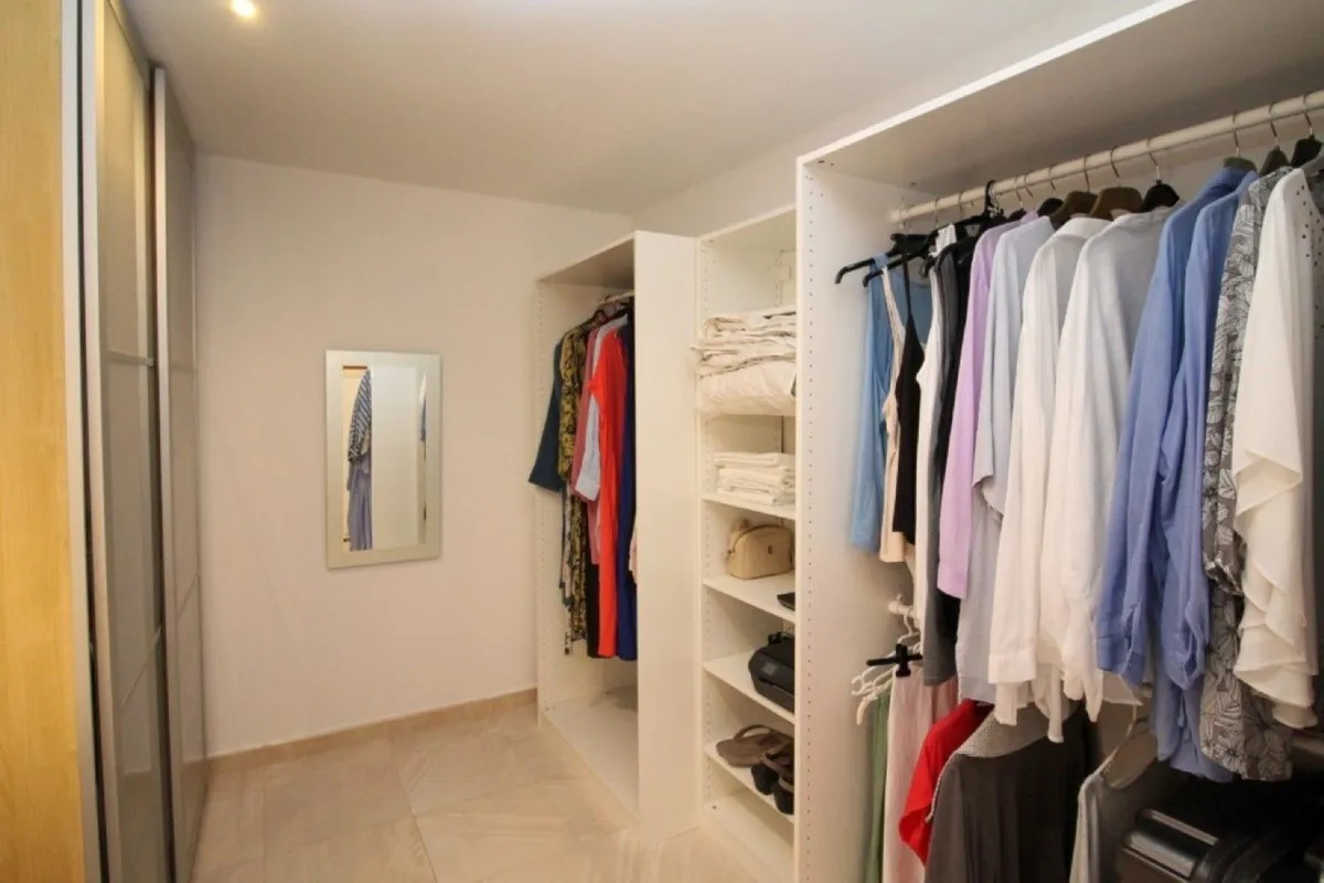 87c932e4-2696-4f04-944a-623529936b3f