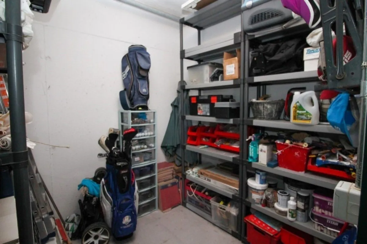 edae3302-2b30-453e-9f05-4d5c153e8fbb