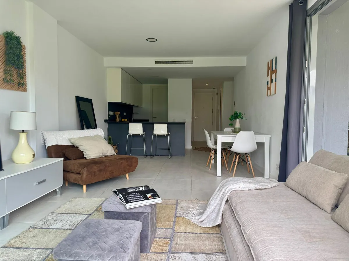 e9393a4f-e2ee-46e2-bceb-2021b061bc68