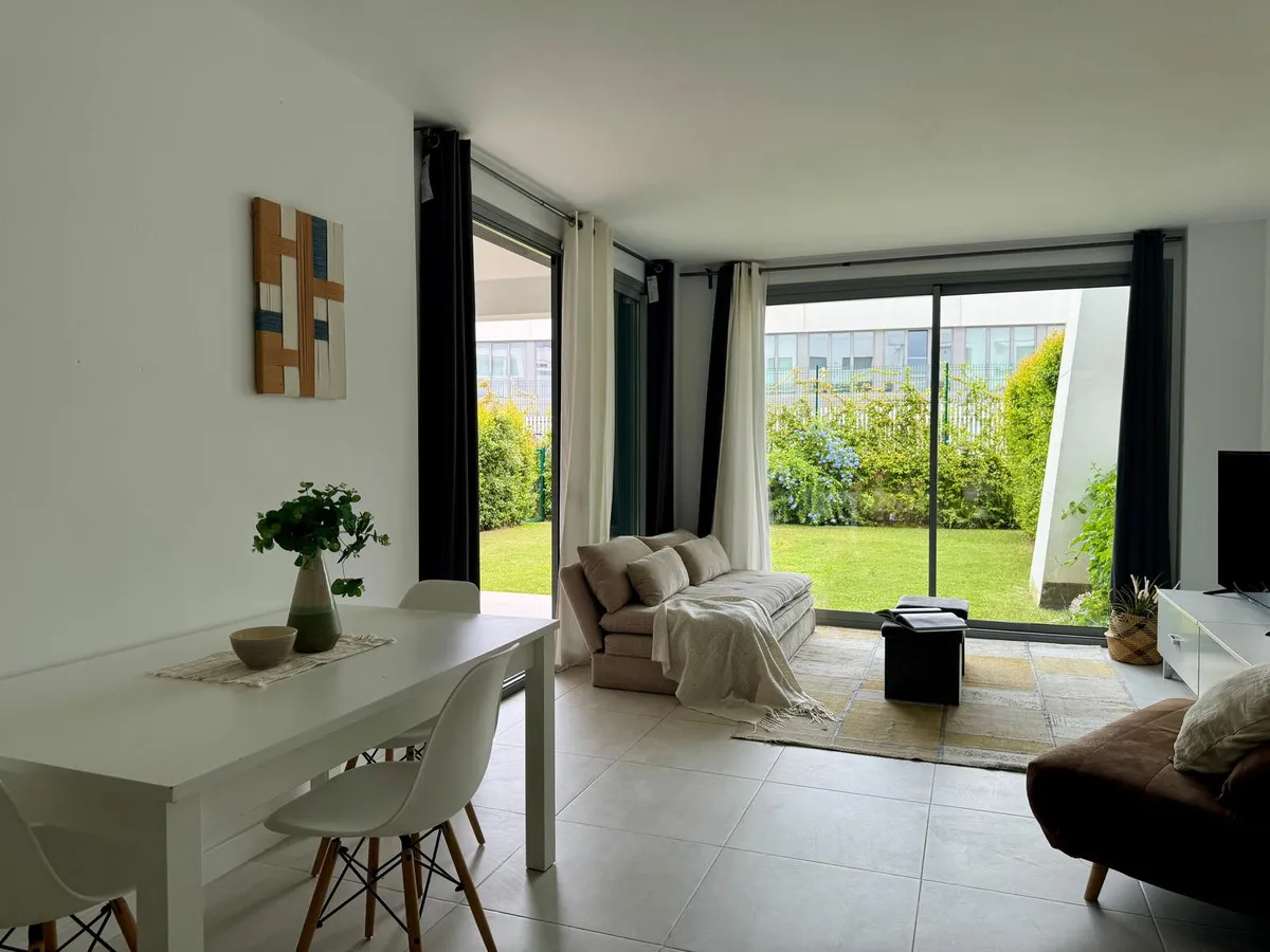 ed0da802-ea70-436a-a9e2-0b4504500c12