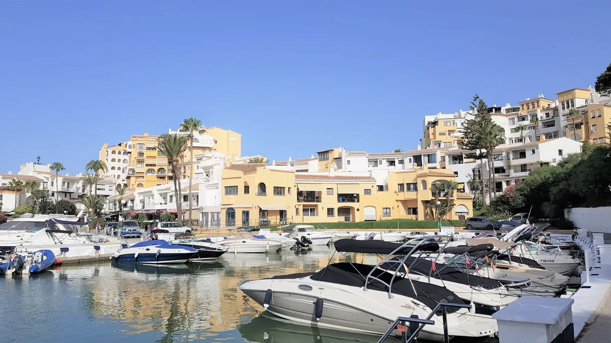 1147241e-0230-4dc2-8bdd-60725221ad89