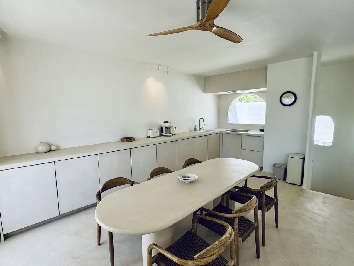 724a102d-313c-4e03-b800-93142eebdd92