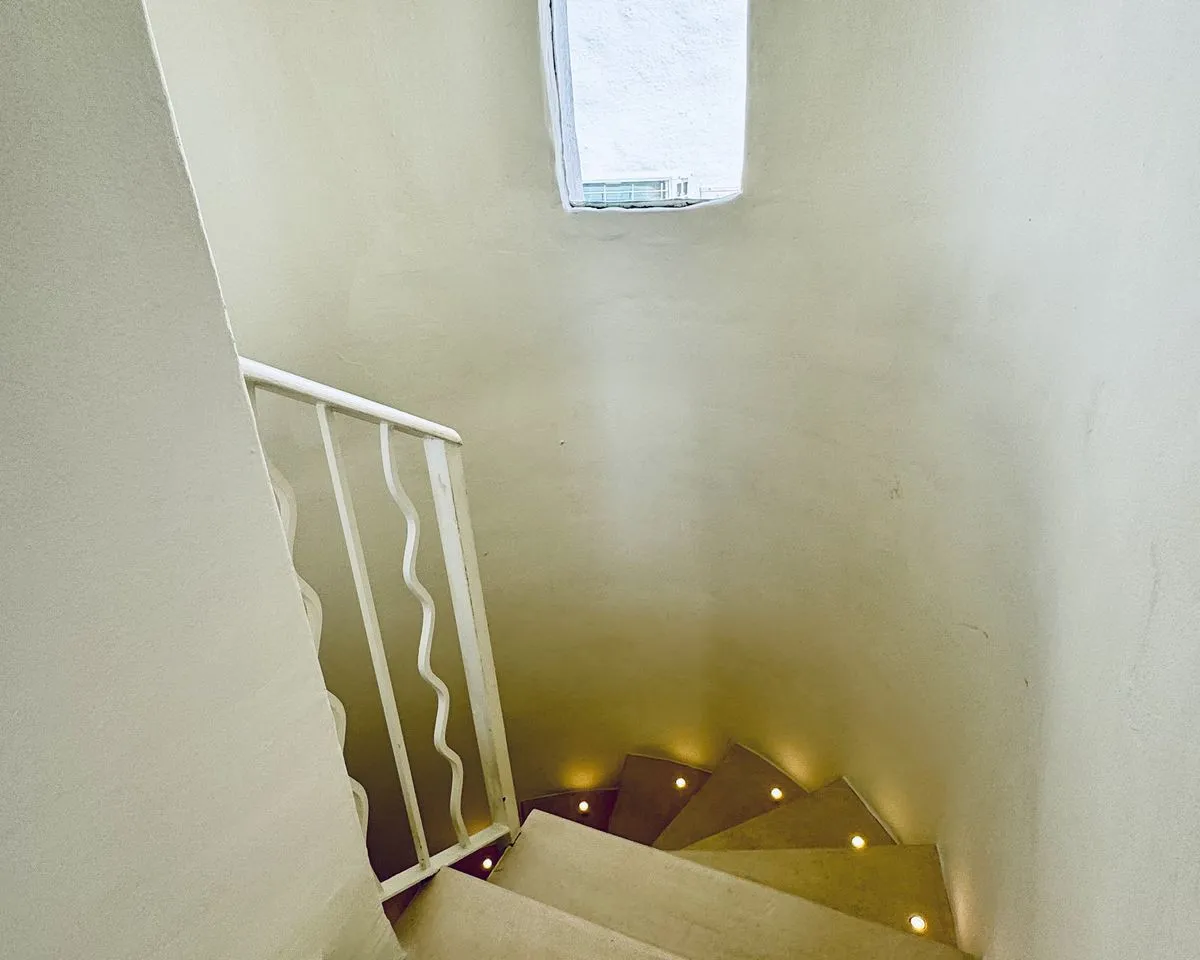 dc7d213d-b947-42cc-aa83-eecb7780f2b4