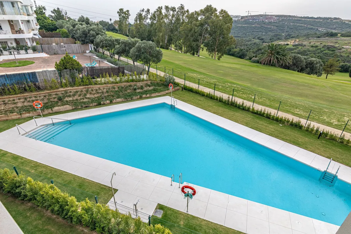 ebc8e8f3-7bb1-4537-b514-144369d6862a