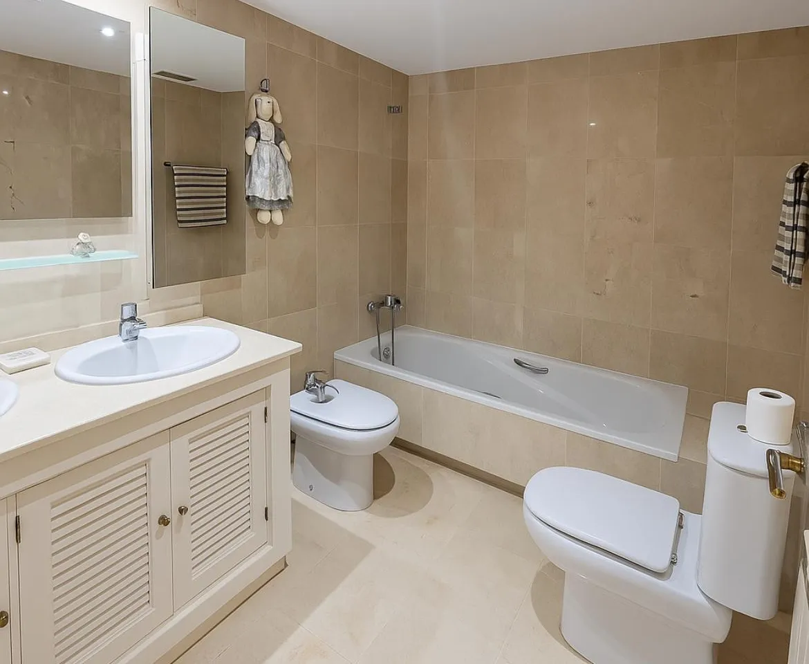 0ae8dea1-c0c0-4f0b-bef7-3a858c14eace