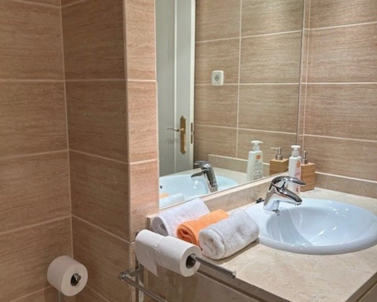 87ff2d49-53ed-41cb-b62a-5c7cf4fdb8dd