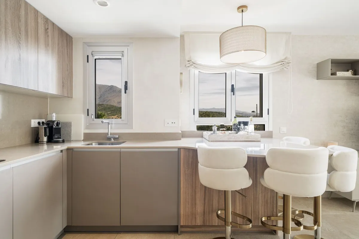 0c97a488-95c3-497e-ba52-3dbf9600732d