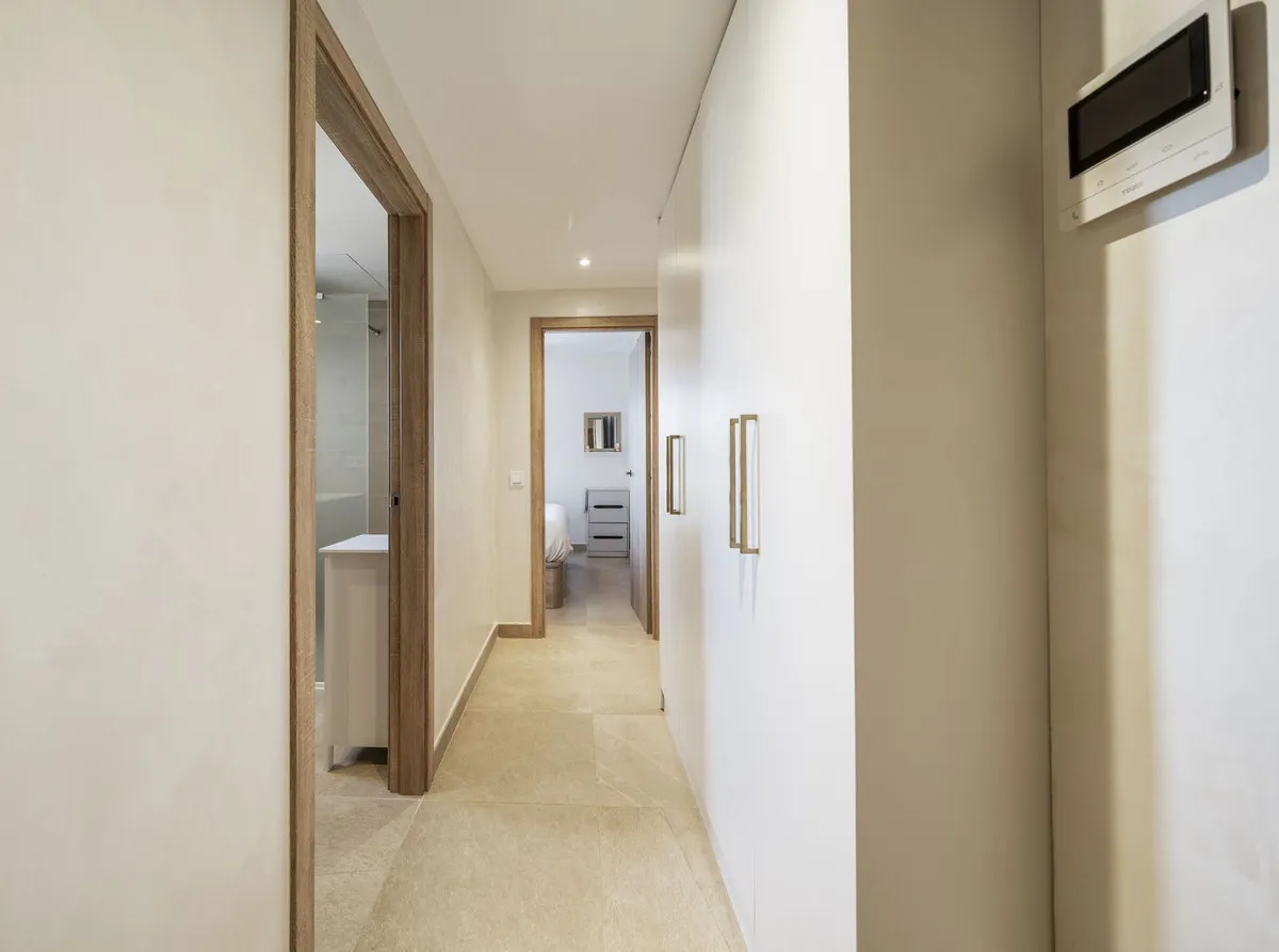 17b6d2ca-292c-489b-b50e-ffd6bf5bbdc3