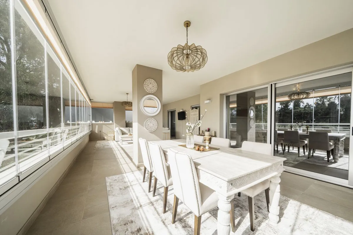 b357c92f-46d5-4c33-bac6-02591fb9f803