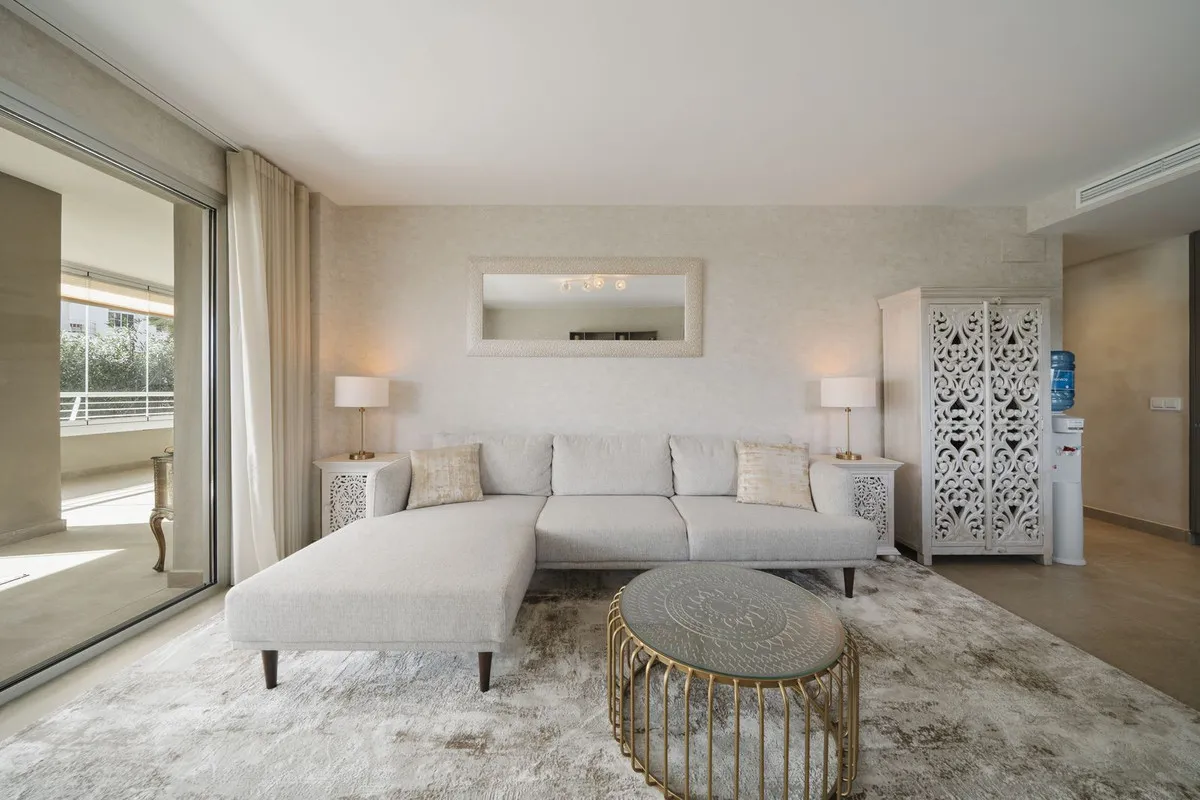 defba4be-e266-48a2-a8d8-b36bd0eb6732