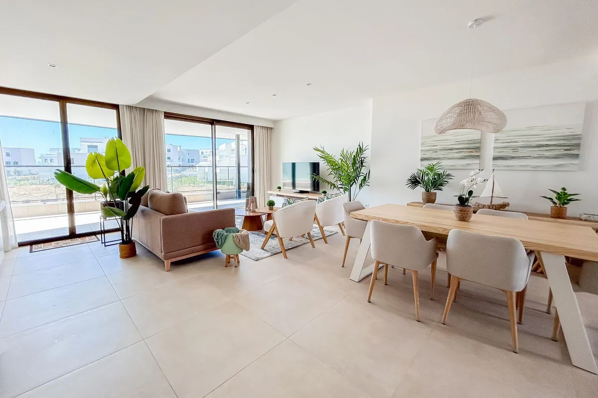 8f6959c2-98f8-4004-8097-f444c18717b8