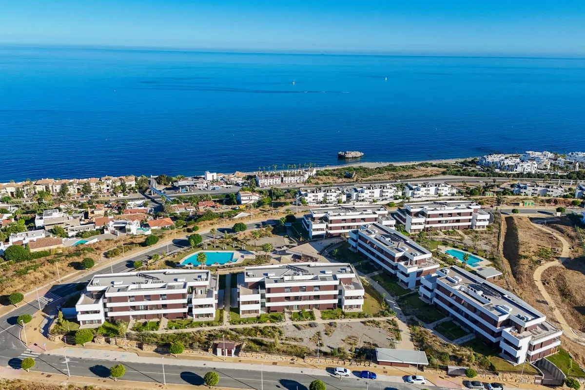 afc95250-40d0-49ca-95cc-6f28bb812a8d