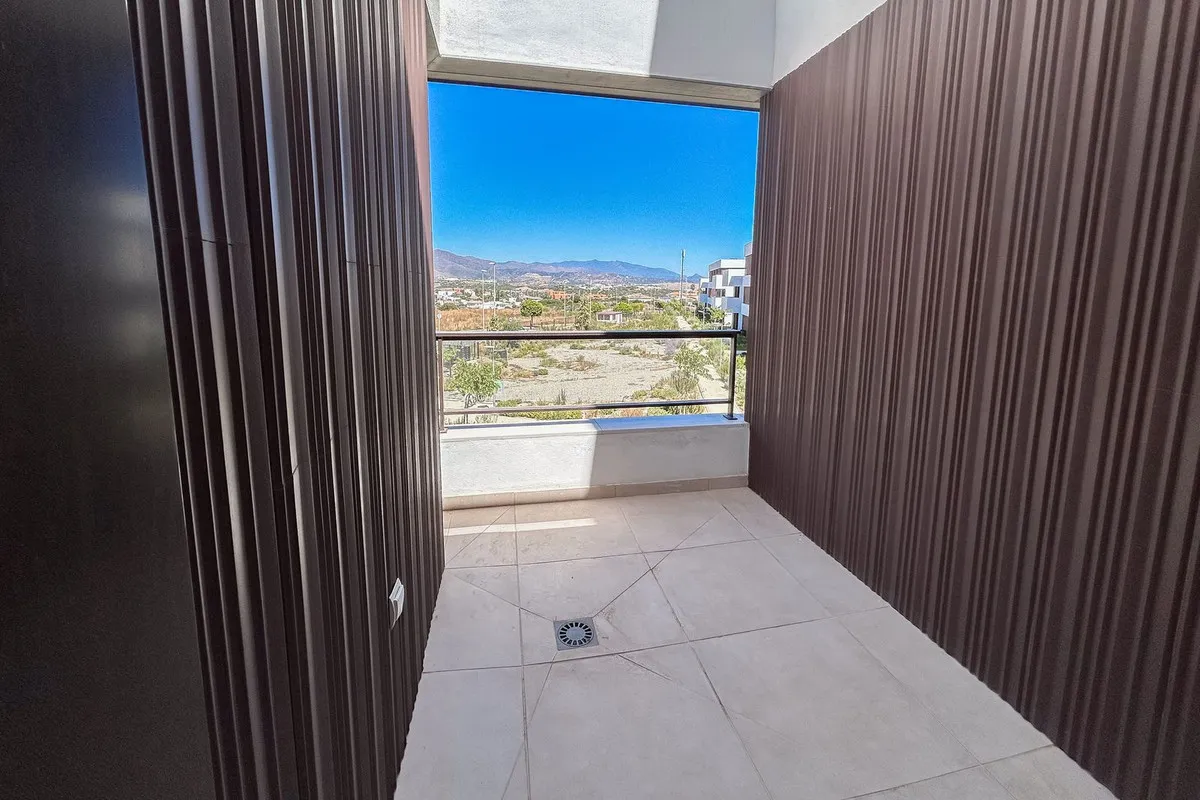 e881fcbc-9872-4ab8-ac6a-6da1ab99e4a7