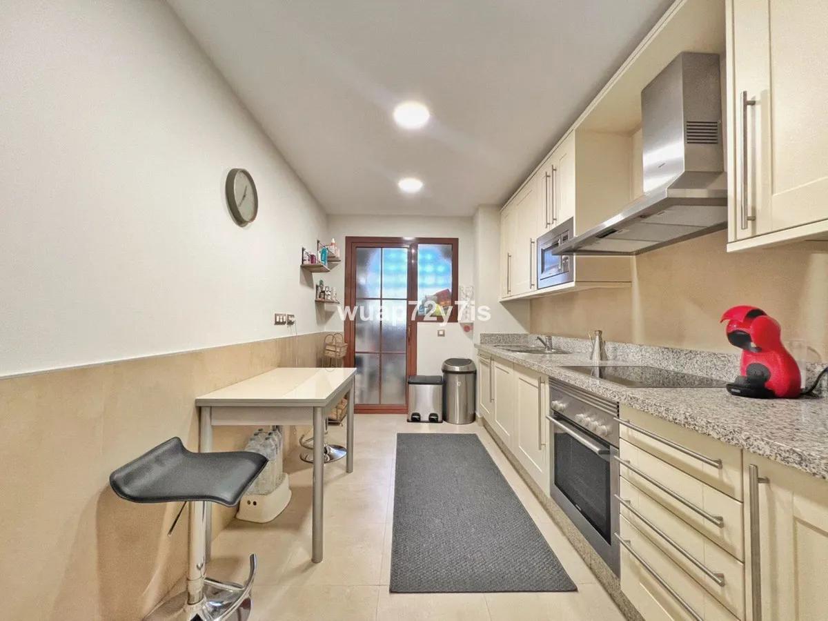 0adc7b96-a6ba-4aff-8539-1a4c6ee00449