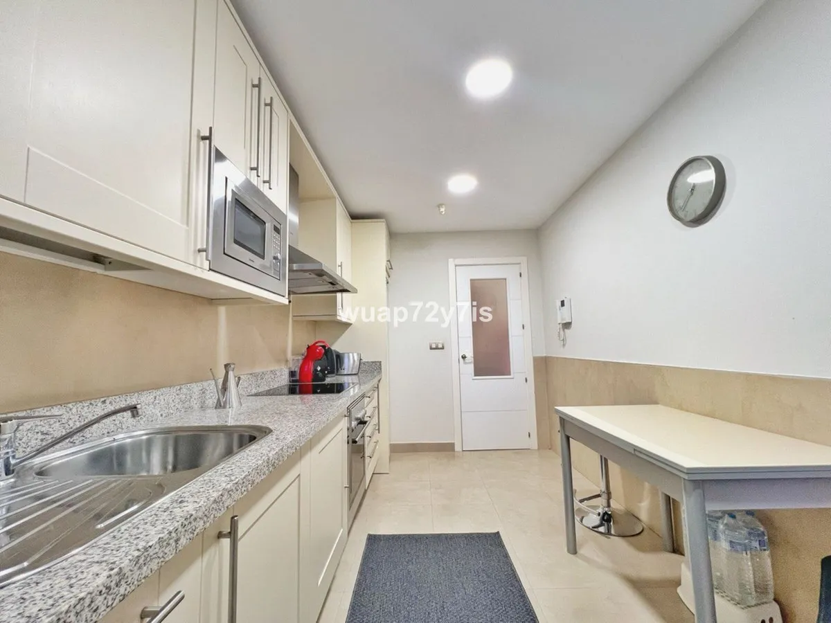 b8de9de3-0e37-4f13-8543-d9c9705903eb