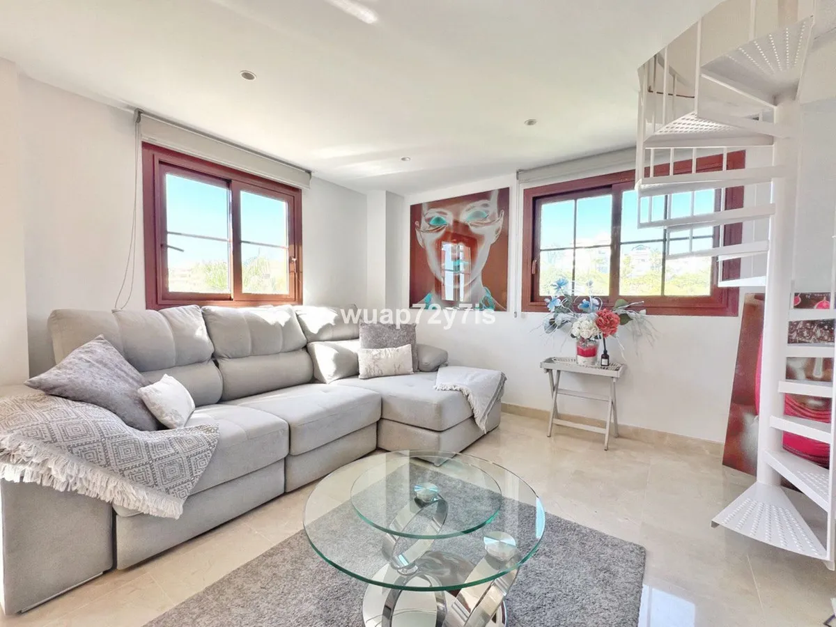 d36c3760-1cf1-4605-ad20-e2f81cef6ac1