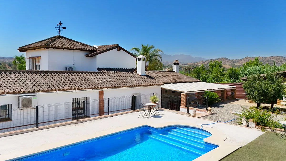 1459958c-5fc8-456a-8982-d69022018dff