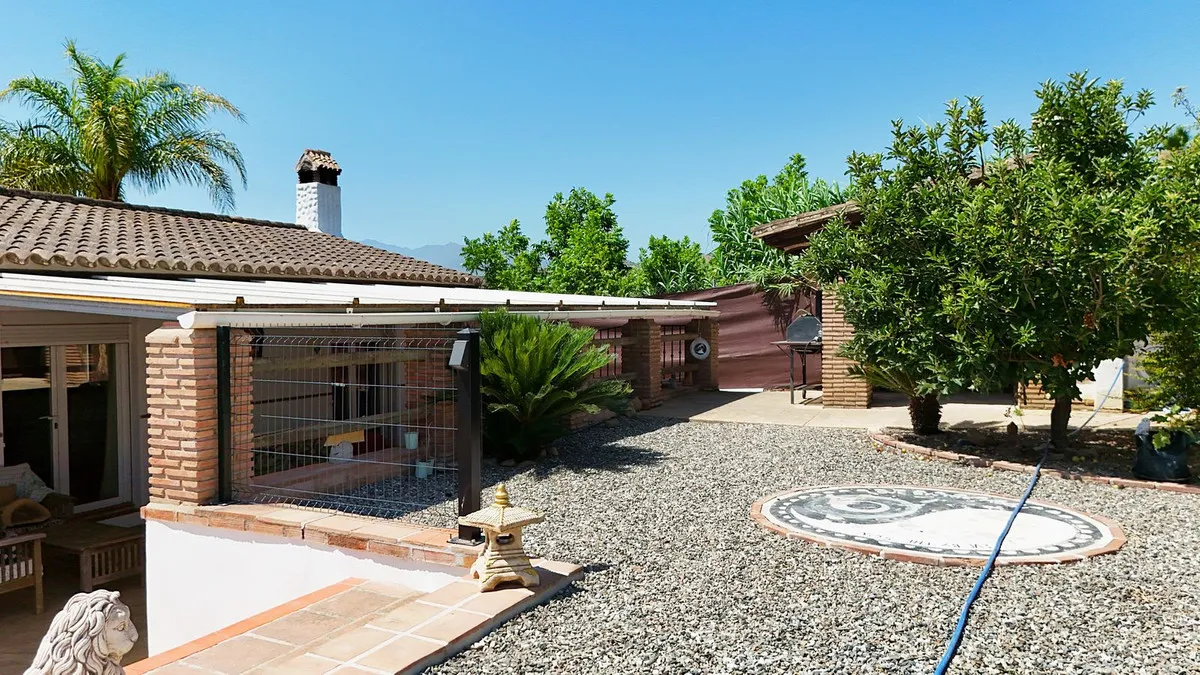 a2baf266-3bc0-440b-b51d-3a18b5c0ed65