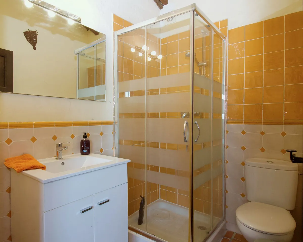 f6966c51-460b-44c6-b3ea-1aa81b090edd