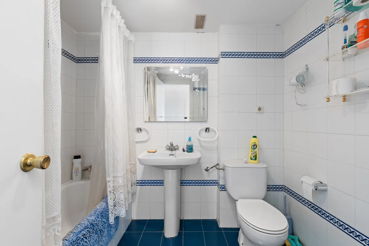 525afbfd-5ec5-49ac-a143-5410ec655334