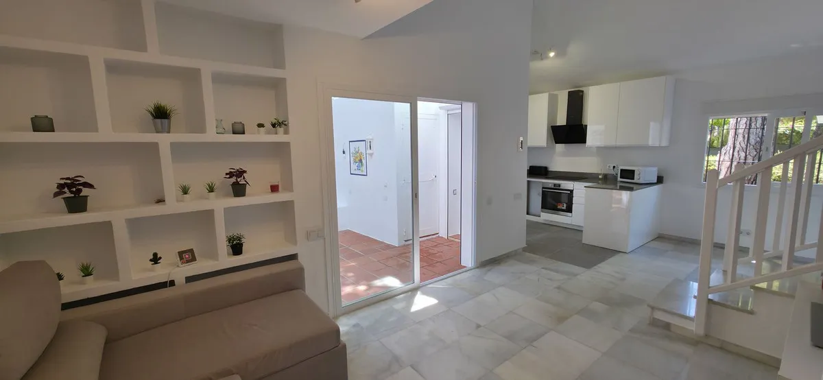 37df22ba-c157-4b38-9c20-ff37c1910935