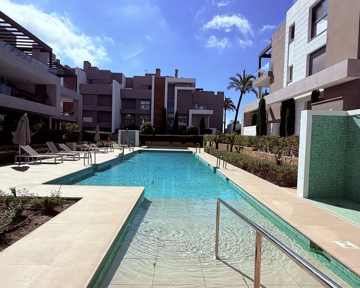 09b9bcd1-c538-4143-9ee3-2ecb22f8cd0b