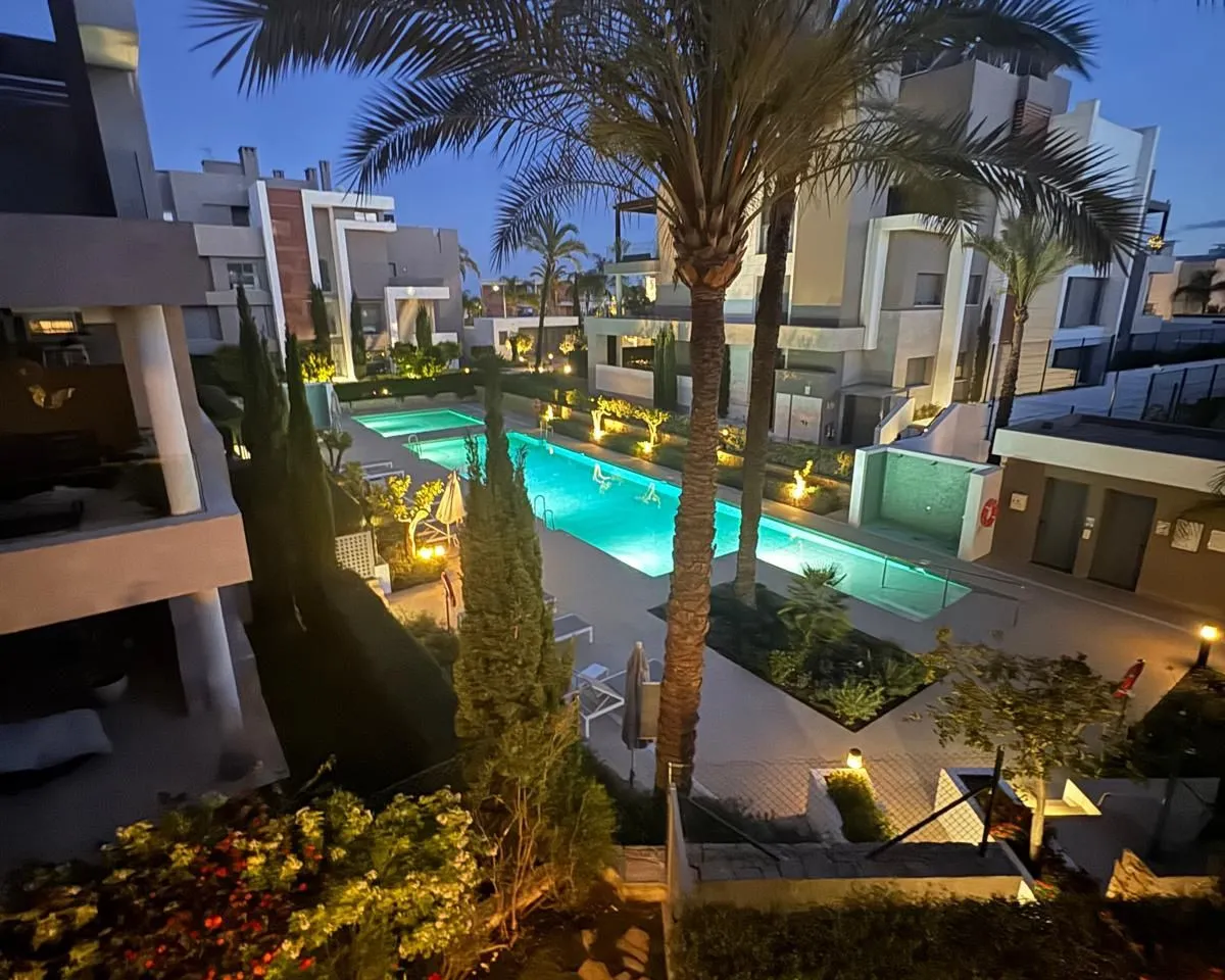 3b51a06f-79eb-4bbf-a2c0-1b6abc87cfd5