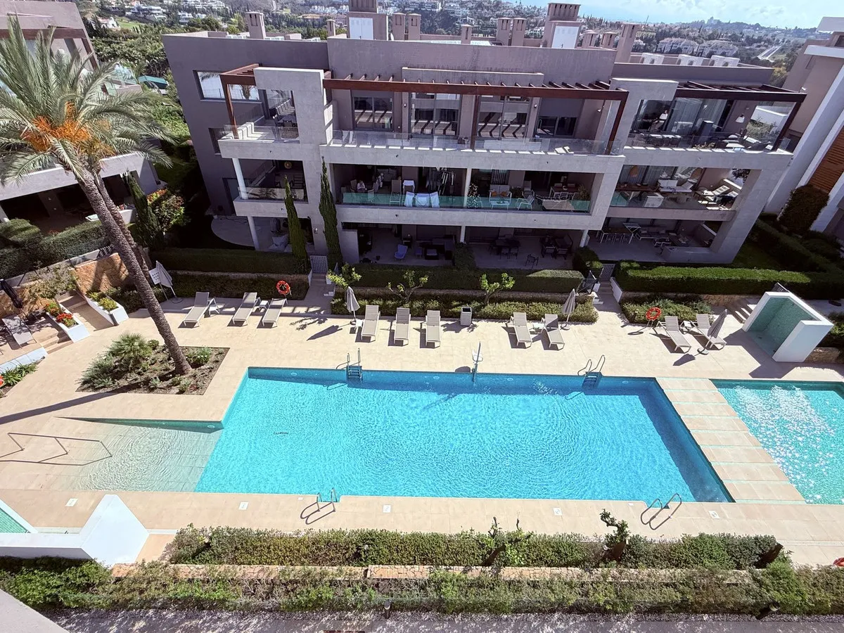 435aba5d-dc94-4280-9dc9-893aa30e6639