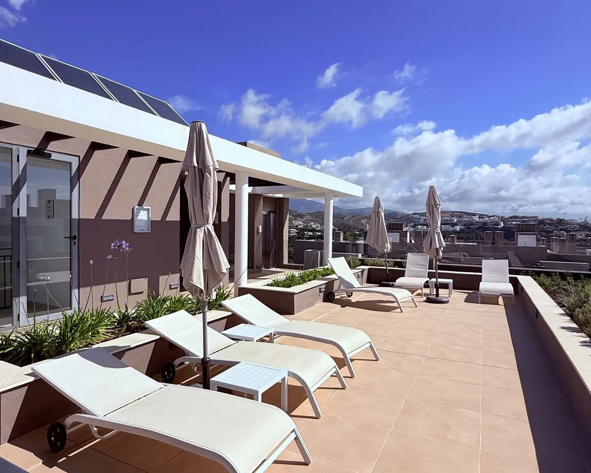 61d3a5d5-d812-4c7f-8605-25dba46d64b7