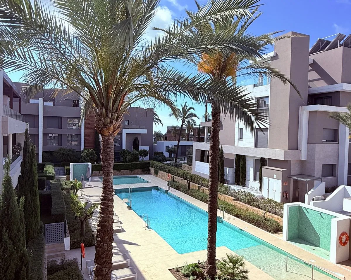 c950093d-6865-4da0-8e9b-be960017dbee