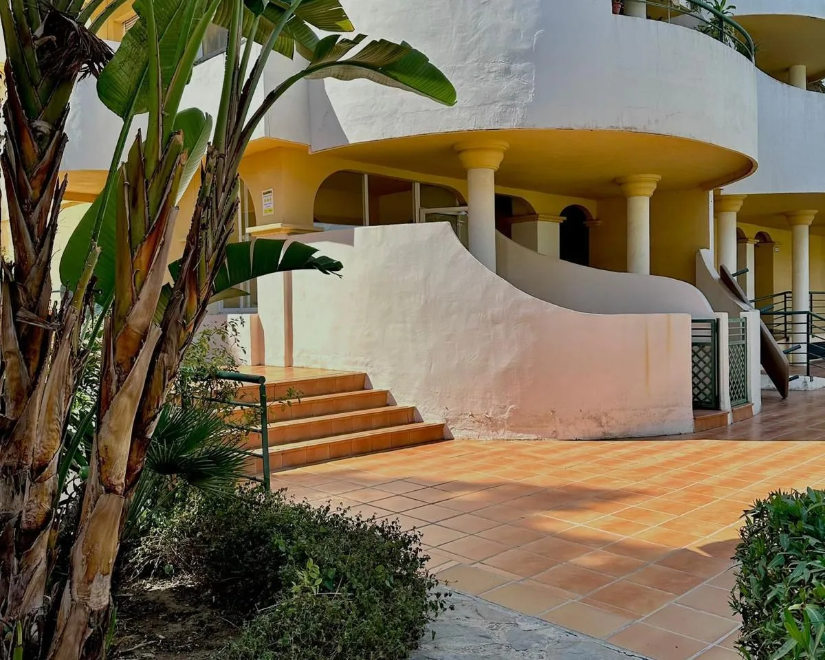 38dbab77-460f-4390-811d-a0fc5ceb53cf