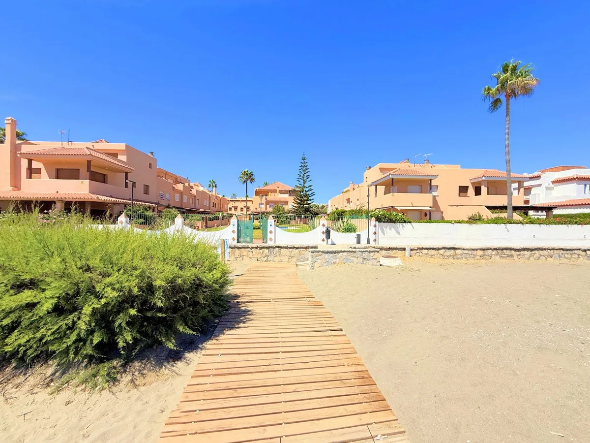 335106ea-c50b-4d9b-81b5-963f385b685e