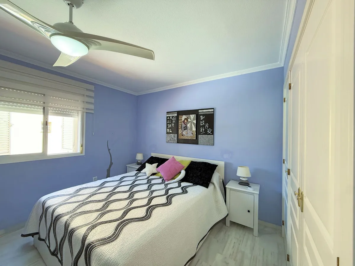 9e985d51-d9b1-4cbf-af50-47bb1b5f1638